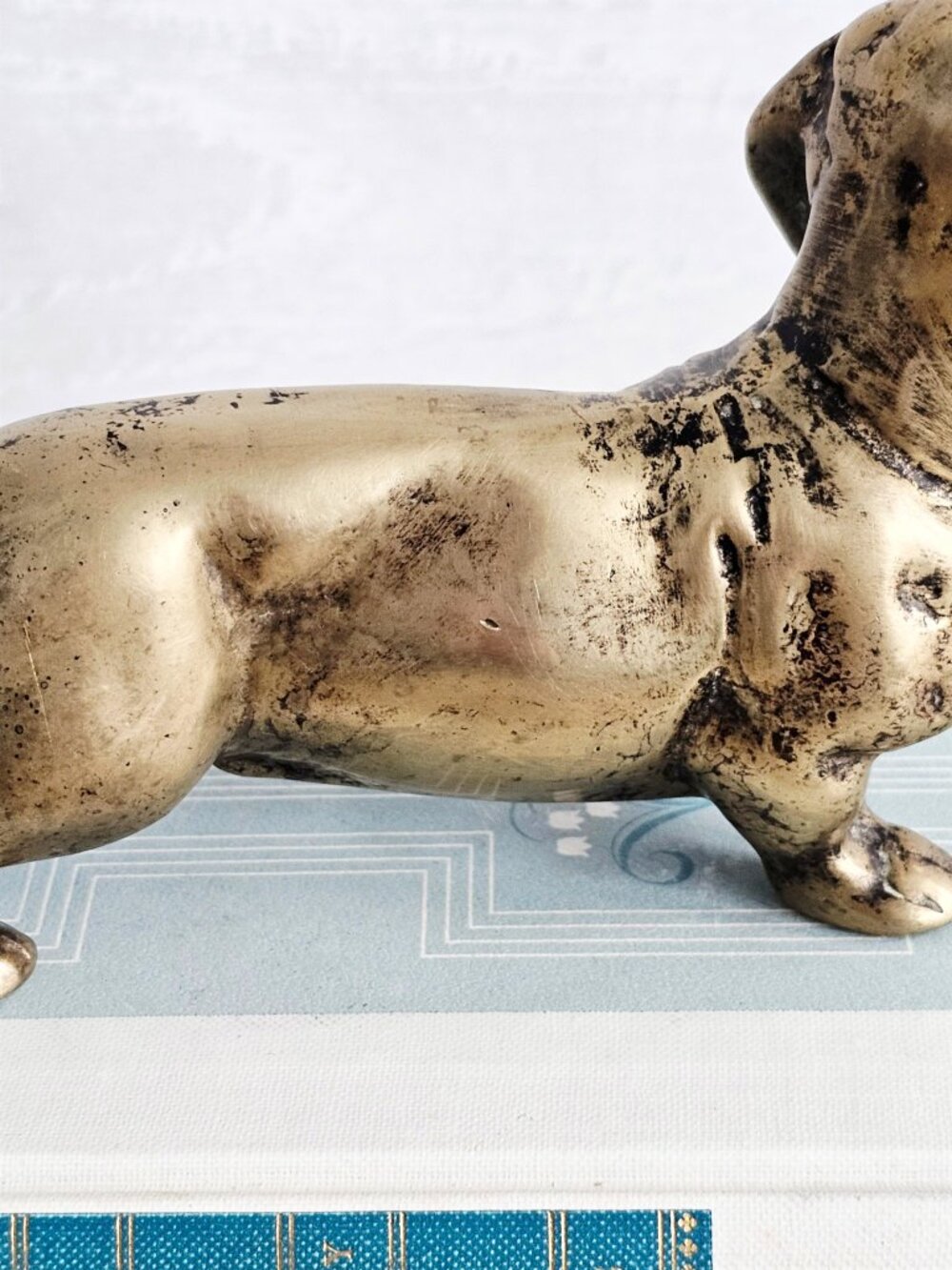 Vintage Heavy Solid Brass Dachshund Wiener Dog Doxie Figurine - Picture 9 of 9